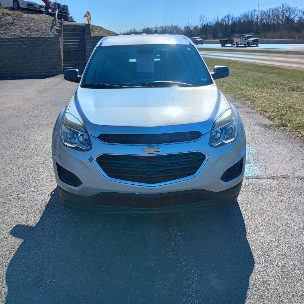 Used 2017 Chevrolet Equinox LS image 8
