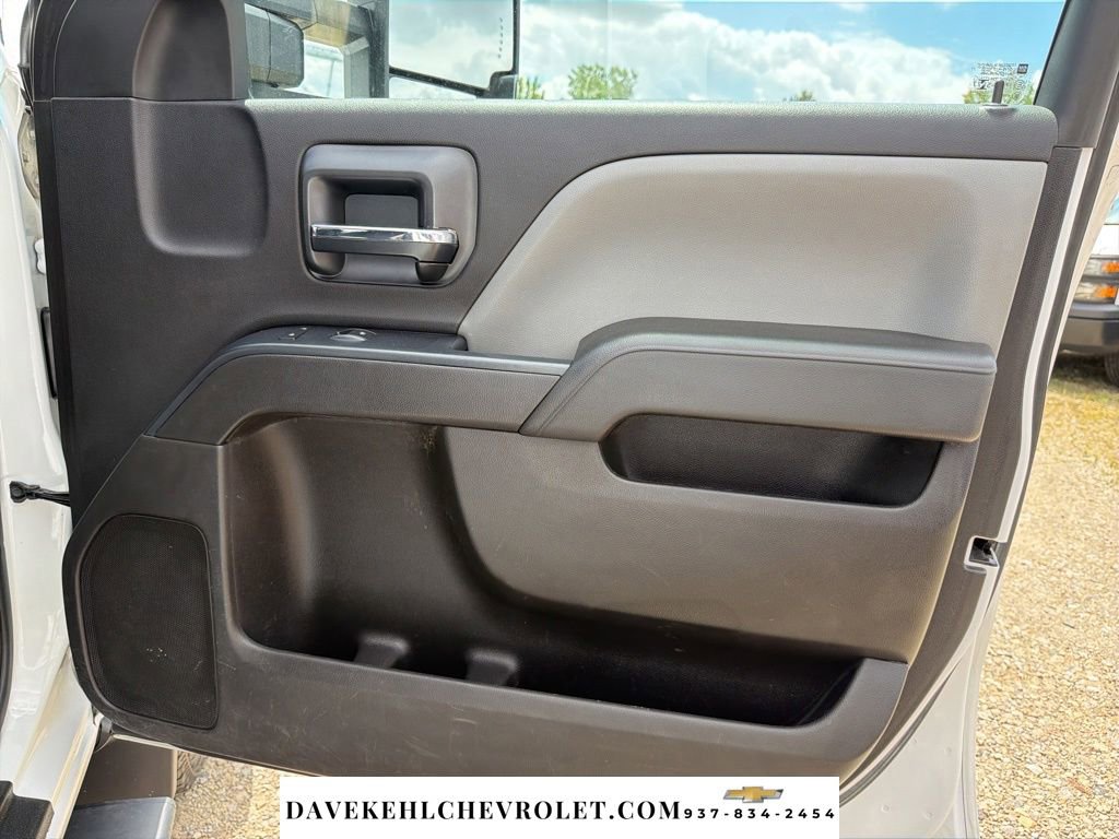 Used 2016 Chevrolet Silverado 3500 W/T w/ WT Convenience Package AWD/4WD image 14