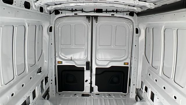 New 2026 Ford Transit 250 148 Medium Roof RWD image 20