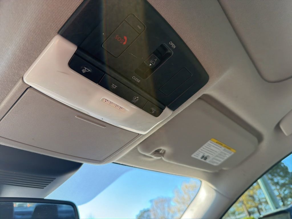 Used 2021 Nissan Sentra SR w/ SR Premium Package image 20