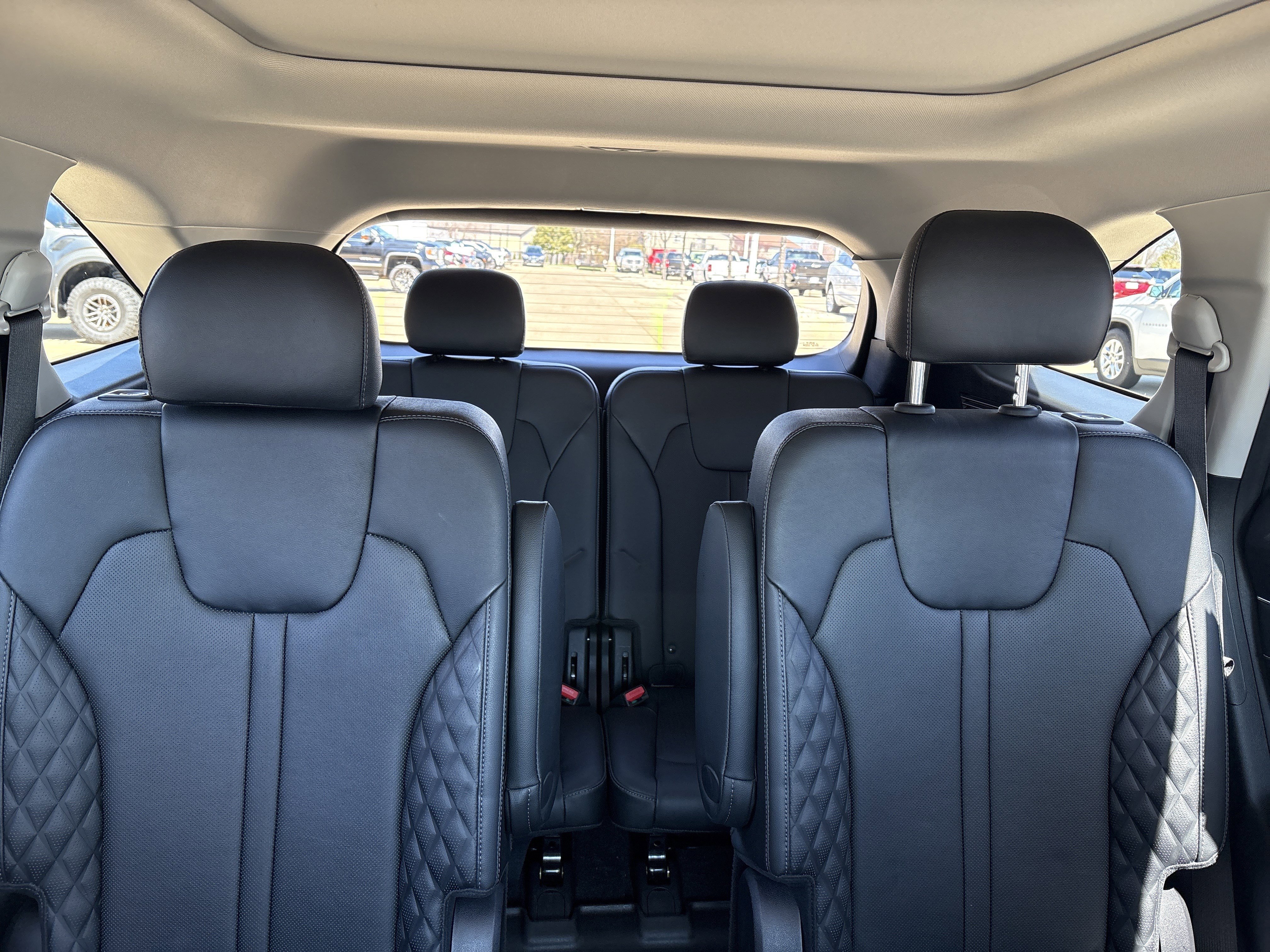 Used 2022 Kia Sorento SX Prestige image 15