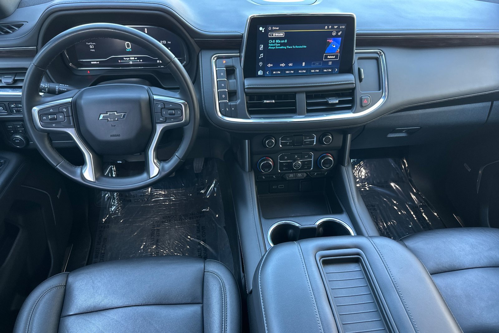 Used 2024 Chevrolet Suburban Z71 image 16