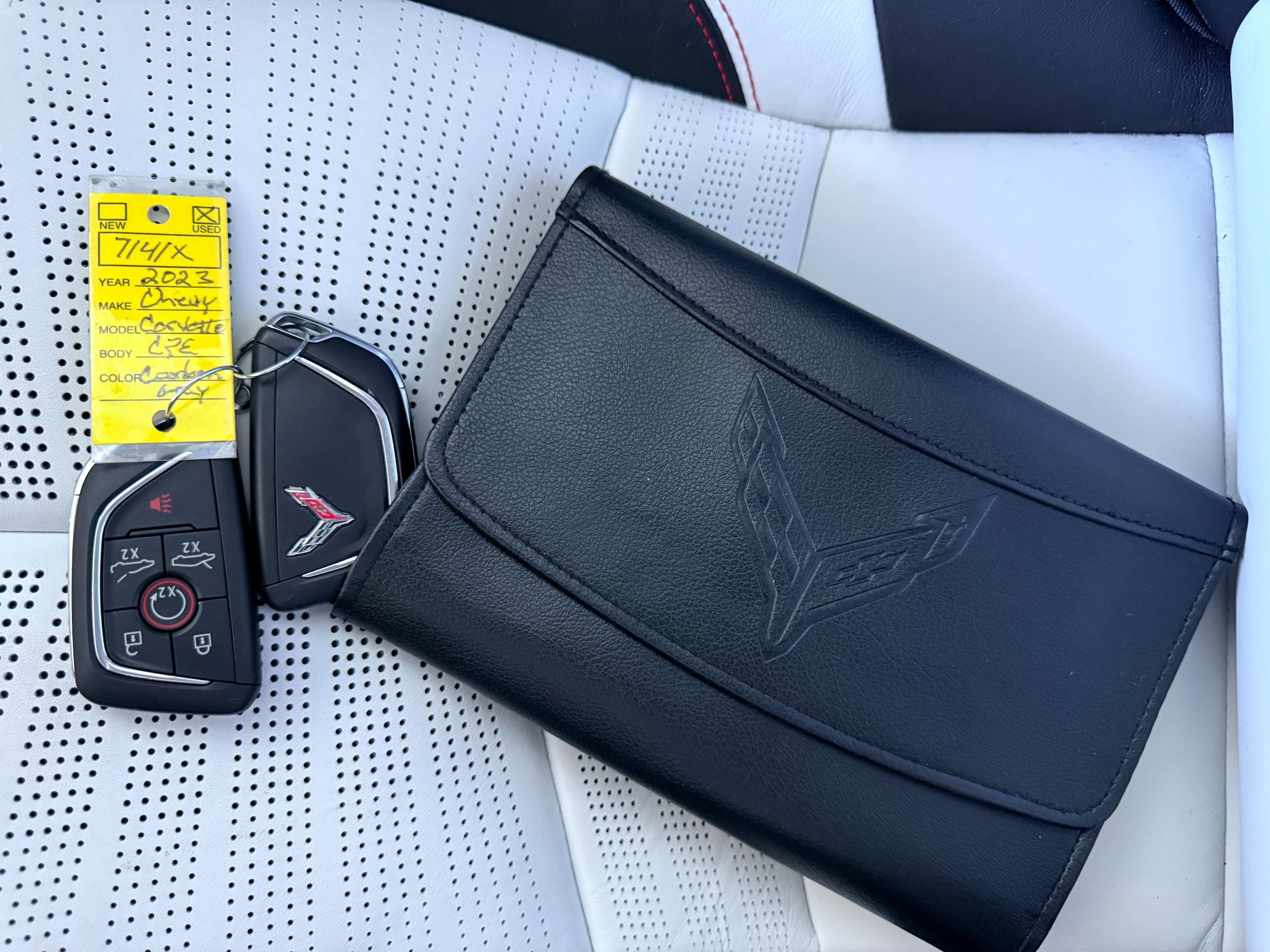 Used 2023 Chevrolet Corvette Stingray Premium Cpe w/ Z51 Performance Package RWD image 18