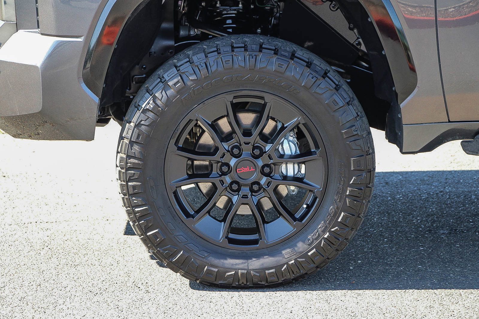 Used 2024 Toyota Tundra Platinum image 9