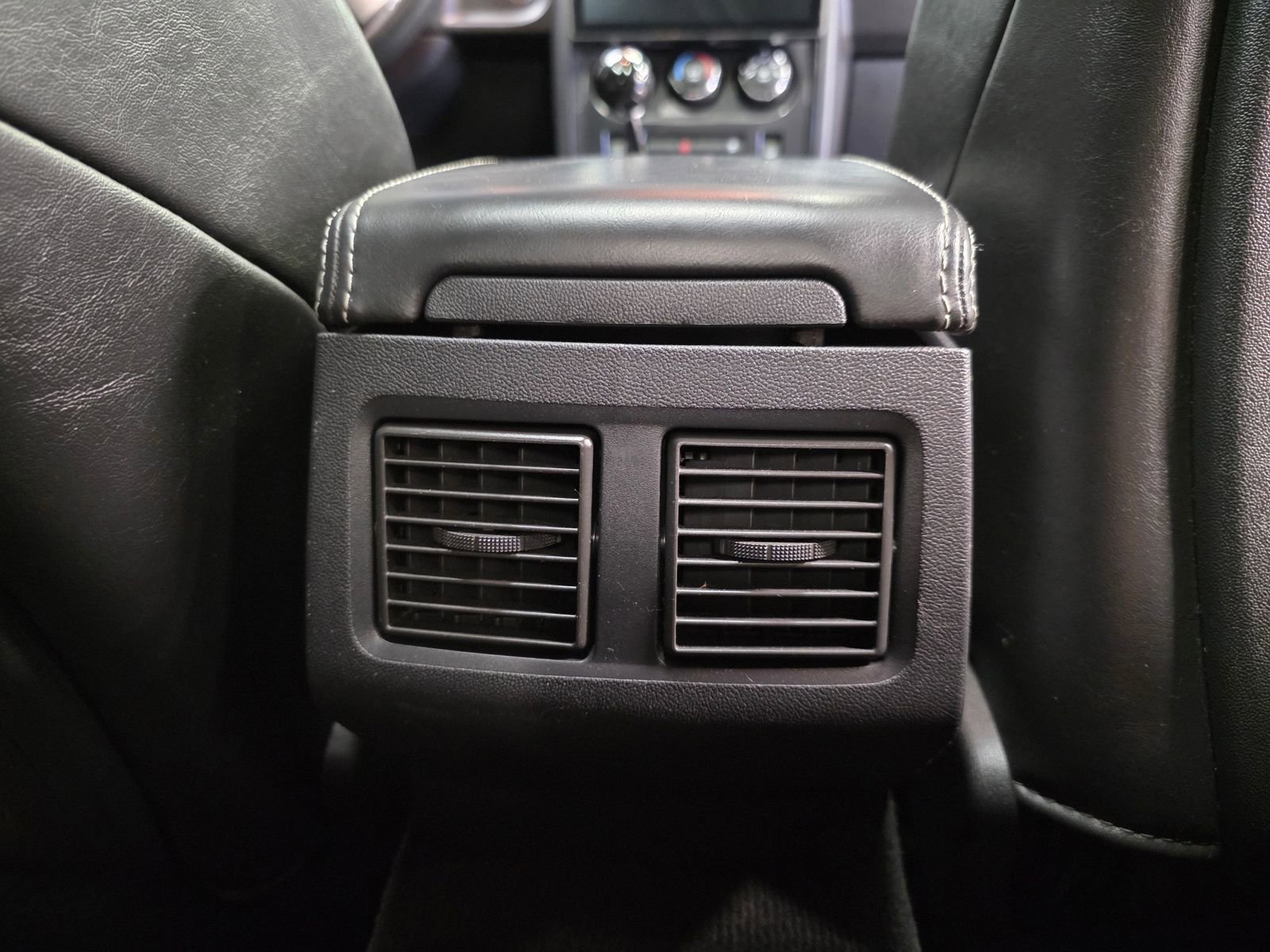 Used 2010 Dodge Challenger R/T RWD image 47