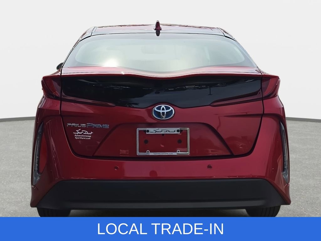 Used 2017 Toyota Prius Prime Advanced w/ Carpet Mat Package image 6
