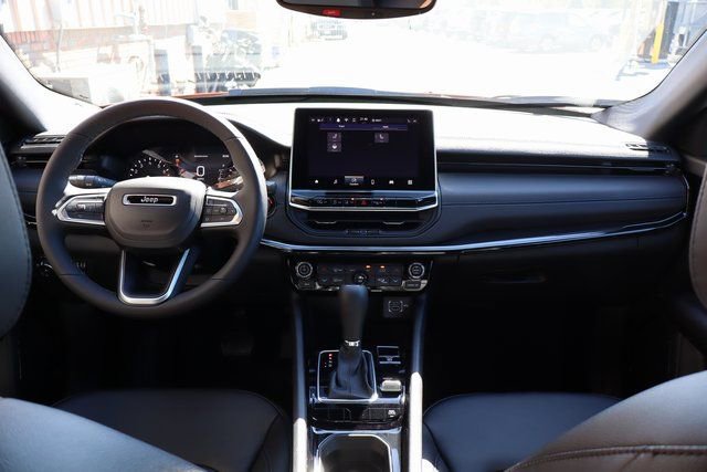 New 2026 Jeep Compass Limited AWD/4WD image 38