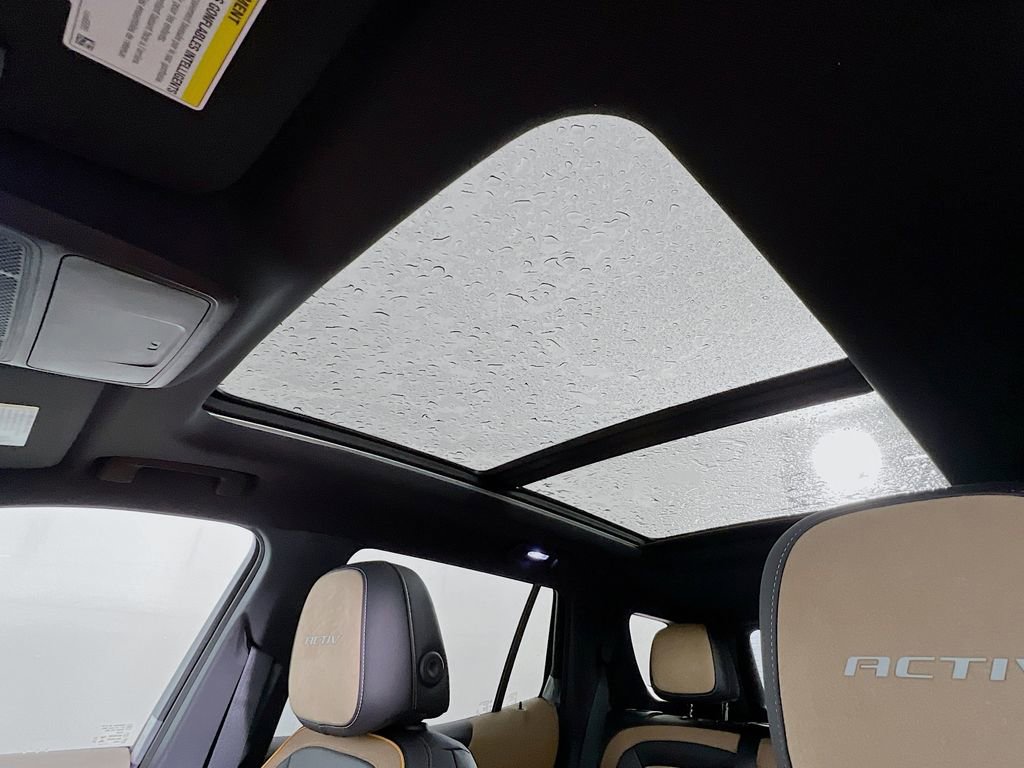 New 2026 Chevrolet Equinox ACTIV w/ Safety and Technology Package image 22