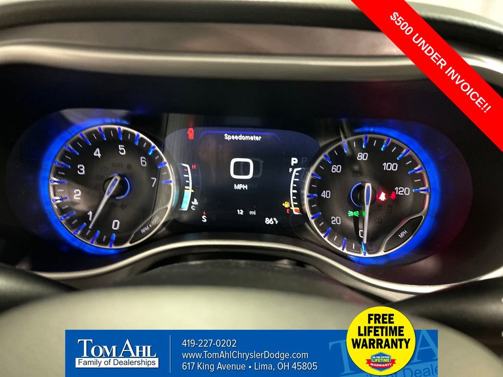 New 2026 Chrysler Voyager LX image 14