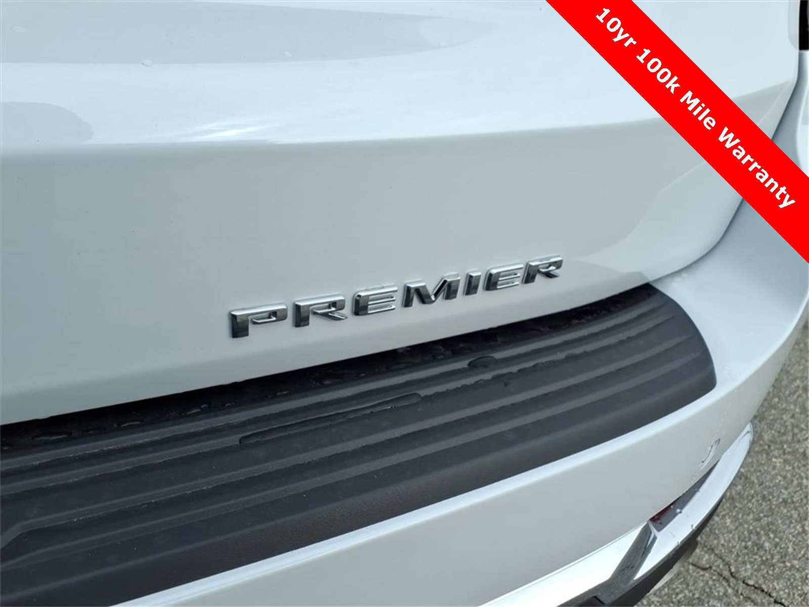 New 2026 Chevrolet Tahoe Premier w/ Sun And Tow Package image 9