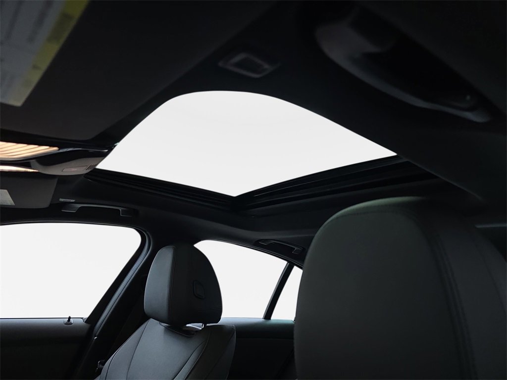 Used 2020 BMW 330i xDrive Sedan w/ Convenience Package image 31