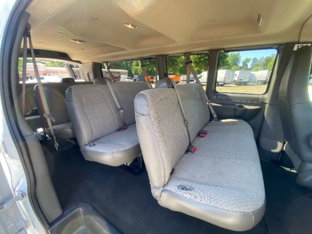 Used 2023 Chevrolet Express 3500 LS RWD image 12