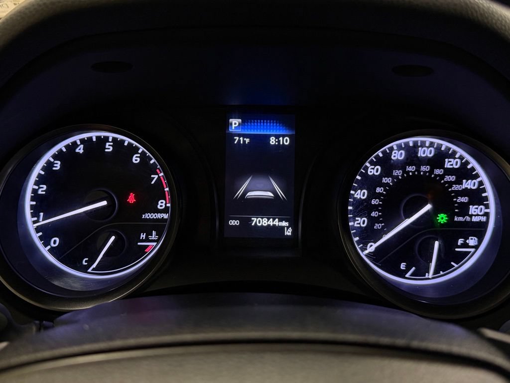Used 2022 Toyota Camry SE FWD image 23