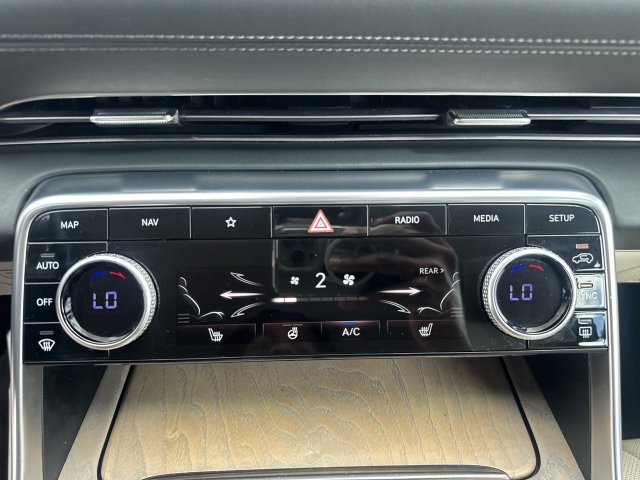 Used 2024 Genesis GV80 2.5T AWD/4WD image 20