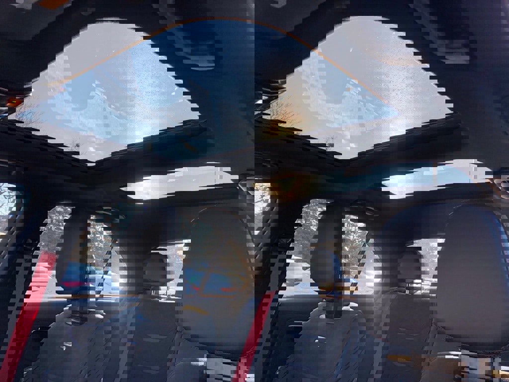 New 2026 Mercedes-Benz C 43 AMG 4MATIC Sedan image 15