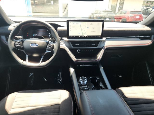 Used 2025 Ford Explorer ST-Line w/ ST-Line Street Pack AWD/4WD image 10