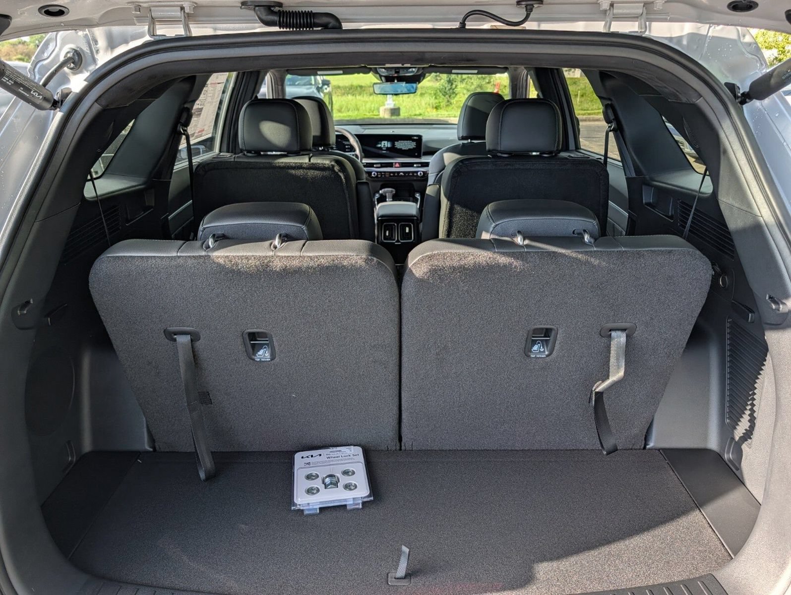 New 2026 Kia Sorento SX Prestige AWD/4WD image 32
