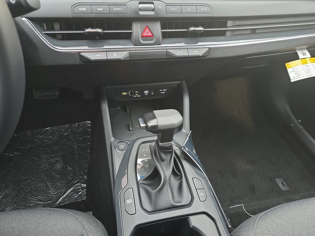 New 2025 Kia K4 EX image 28