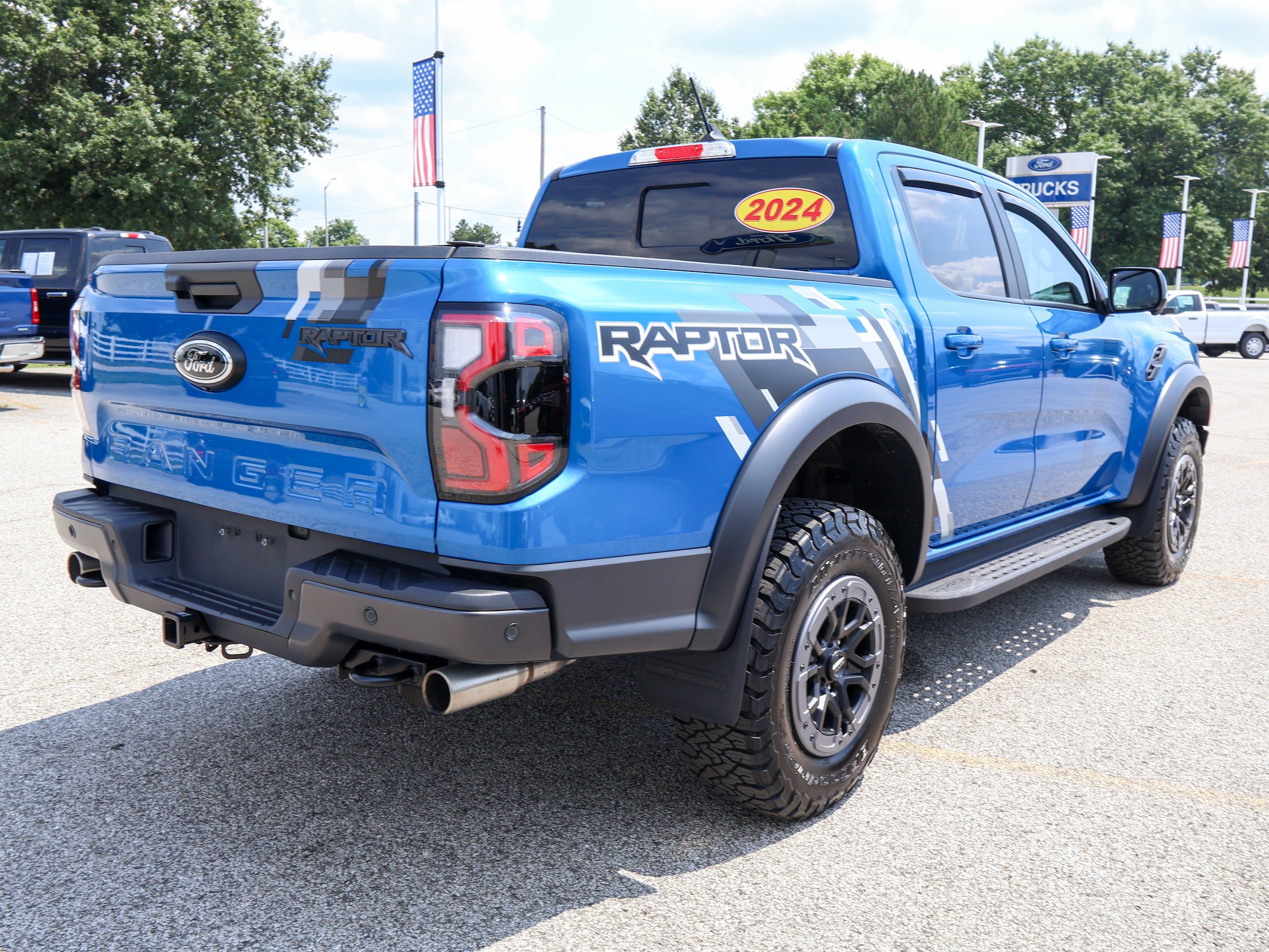 Used 2024 Ford Ranger Raptor AWD/4WD image 7