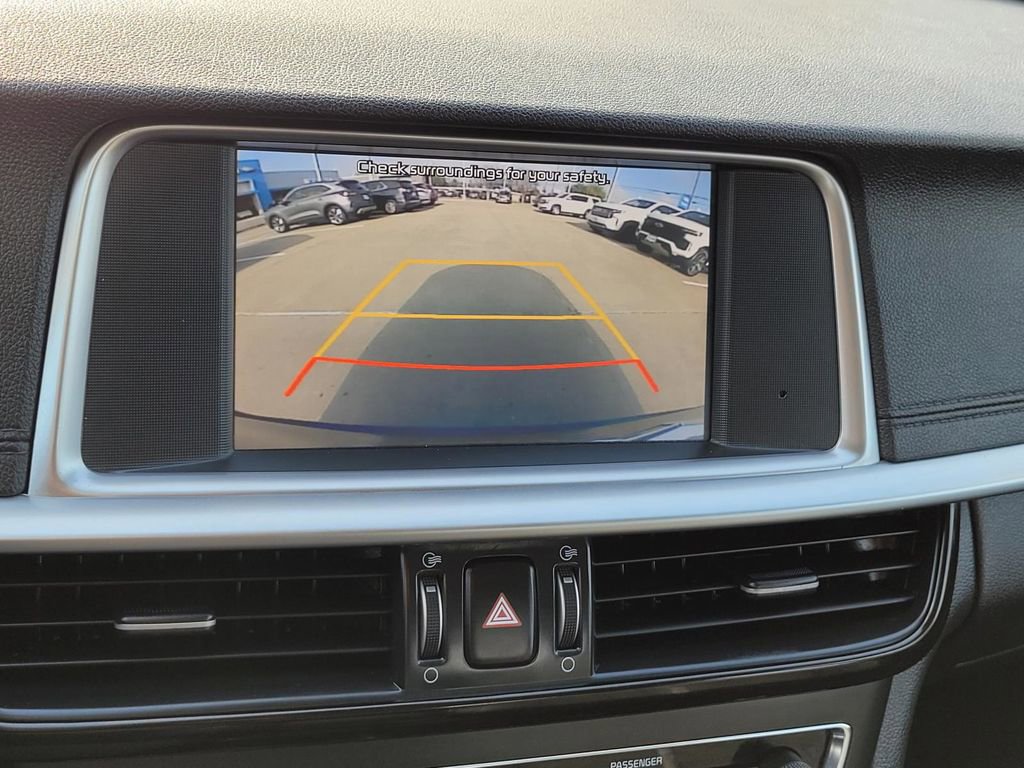 Used 2020 Kia Optima S image 22