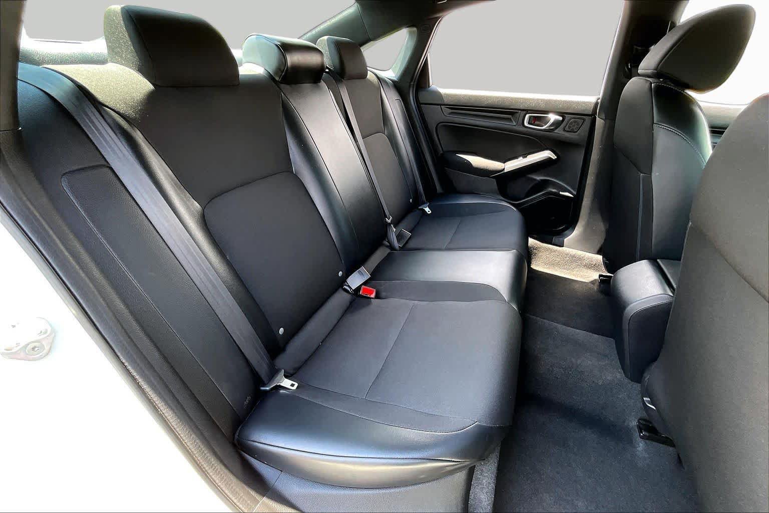 Used 2023 Honda Civic Sport image 21