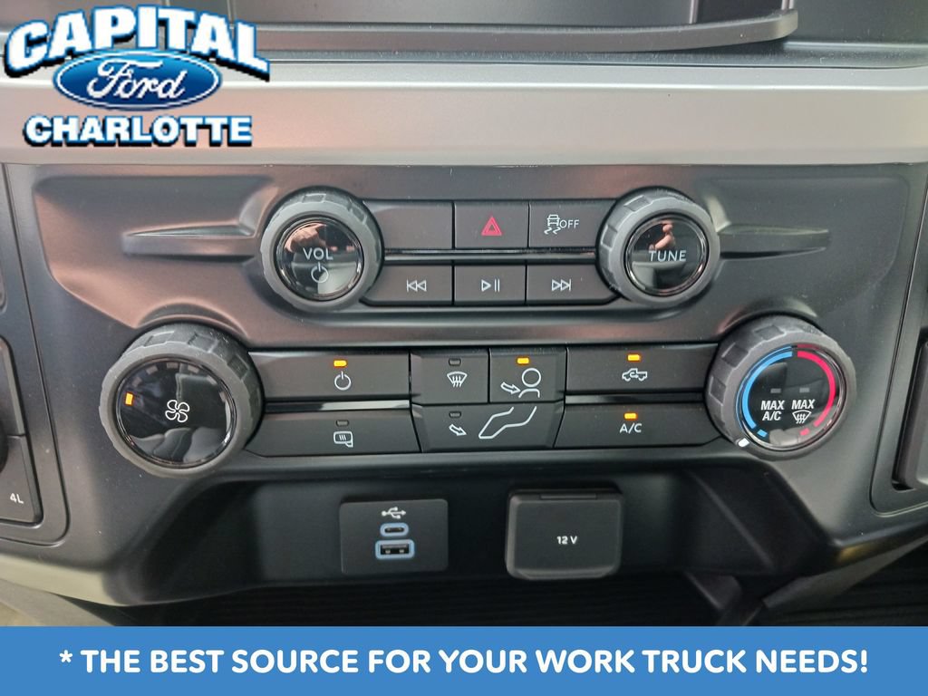 New 2026 Ford F550 4x4 Regular Cab Super Duty image 22