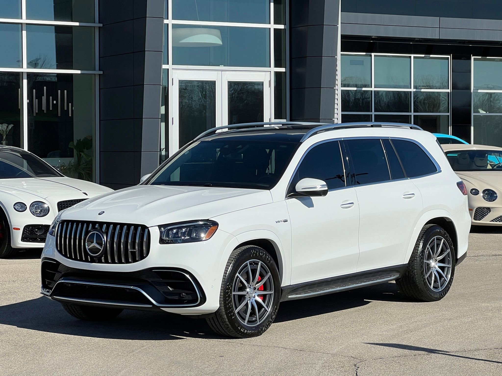 Used 2025 Mercedes-Benz GLS 63 AMG 4MATIC image 1