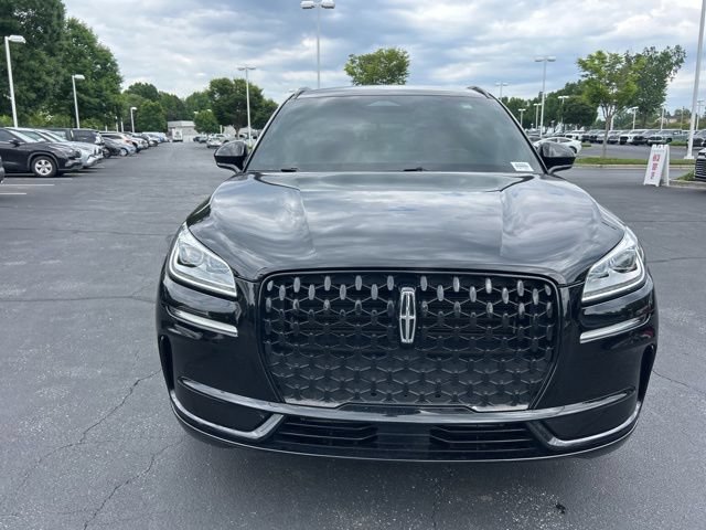Used 2023 Lincoln Corsair Reserve w/ Jet Appearance Package FWD image 2