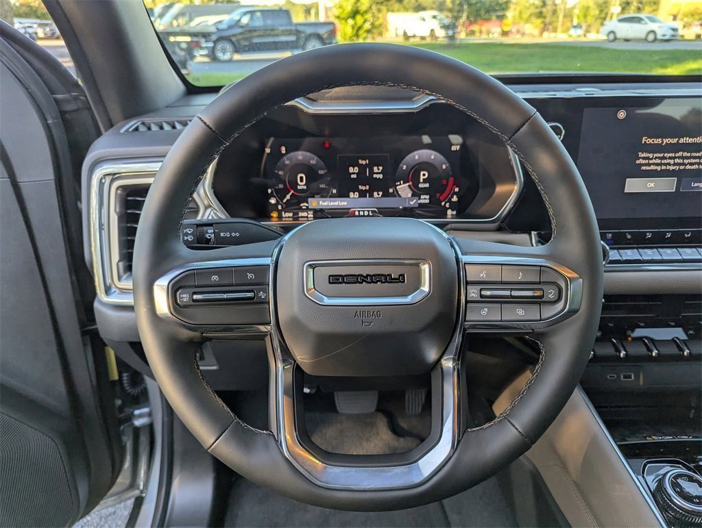 New 2026 GMC Canyon Denali image 14