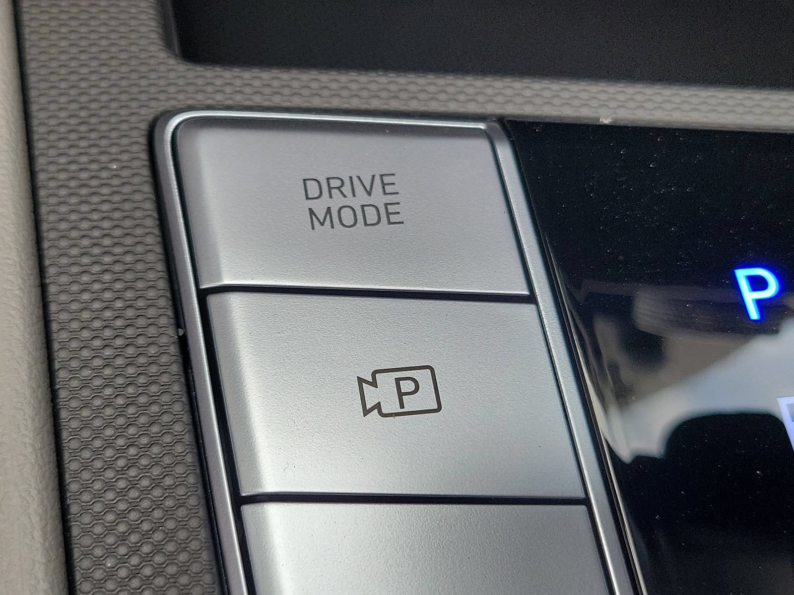 New 2026 Hyundai Elantra SE FWD image 15