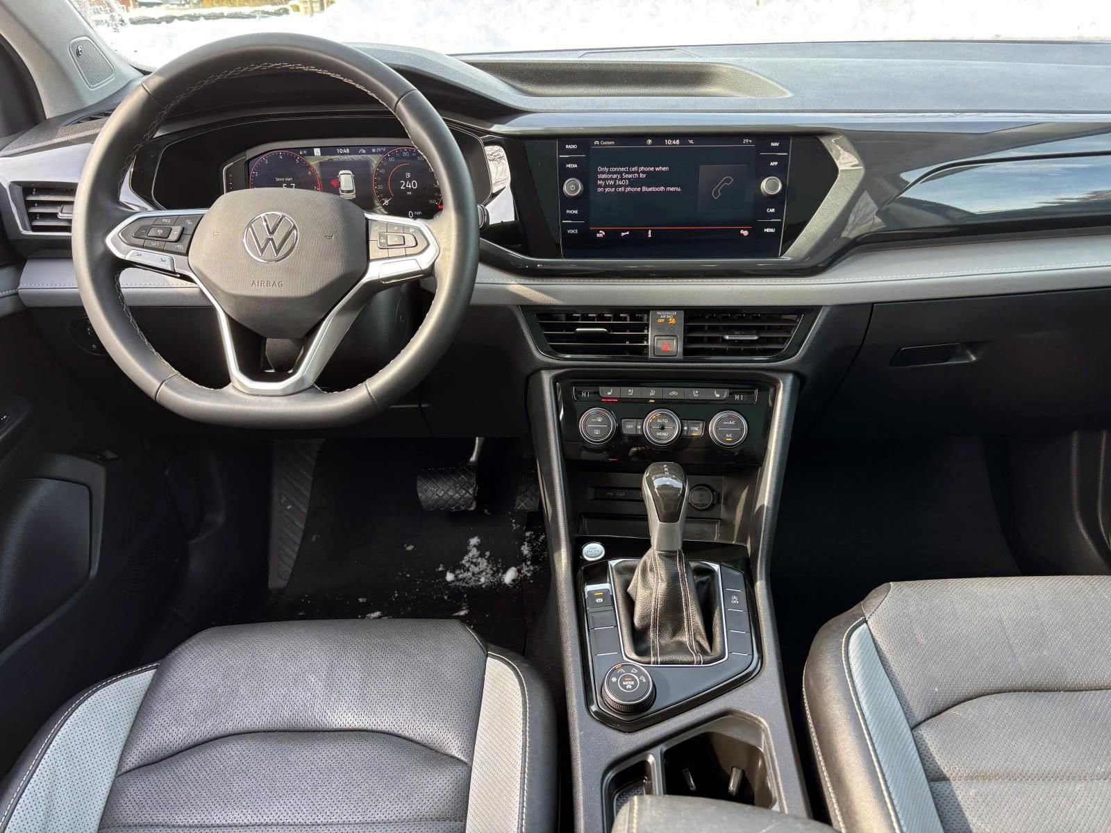 Used 2023 Volkswagen Taos SEL image 28