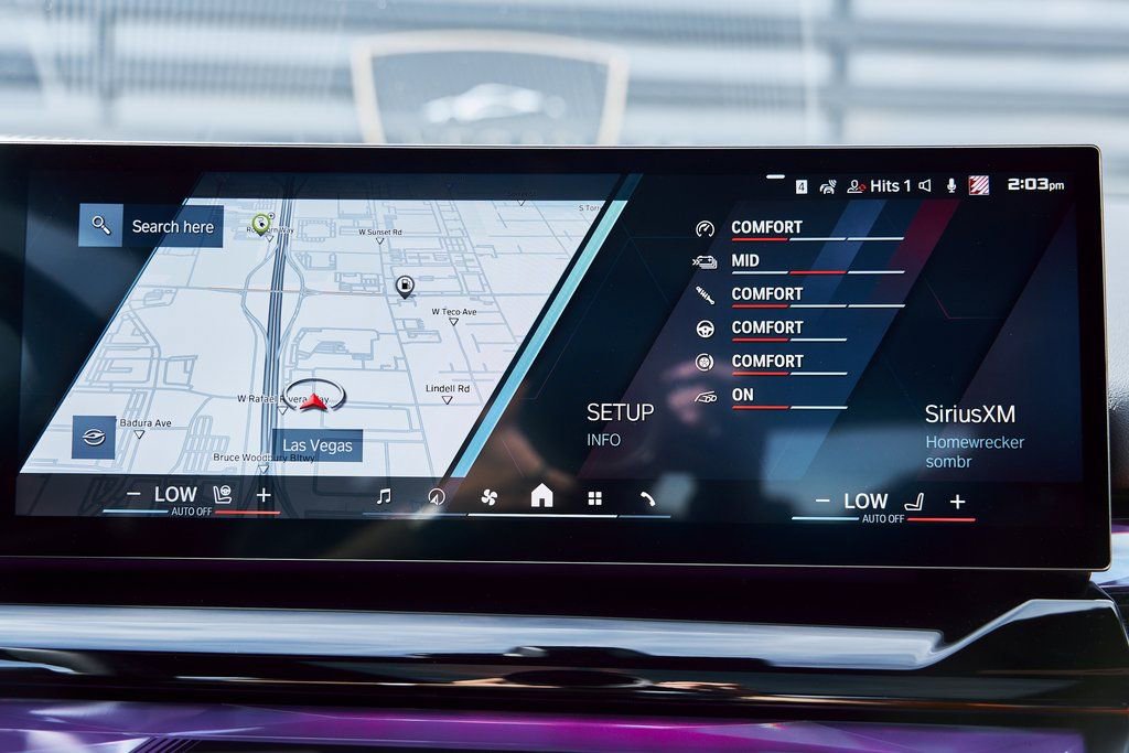 Used 2026 BMW M5 w/ Executive Package image 84