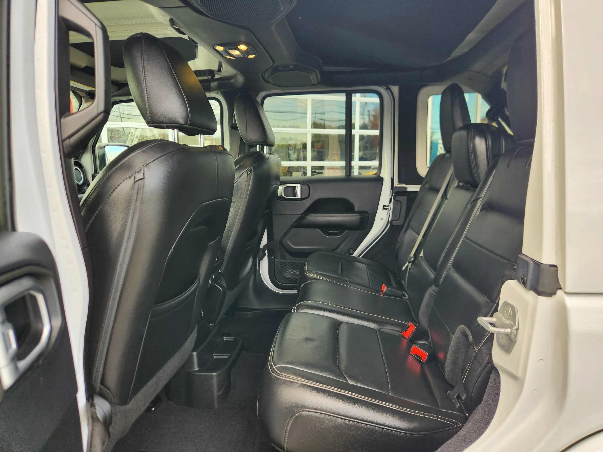 Used 2019 Jeep Wrangler Unlimited Sahara w/ Dual Top Group image 38