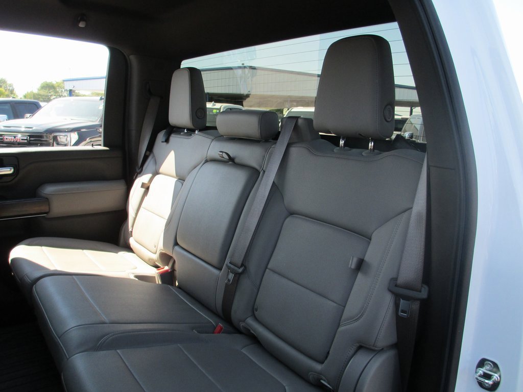 Used 2022 GMC Sierra 2500 SLT w/ Gooseneck/5TH Wheel Package image 17