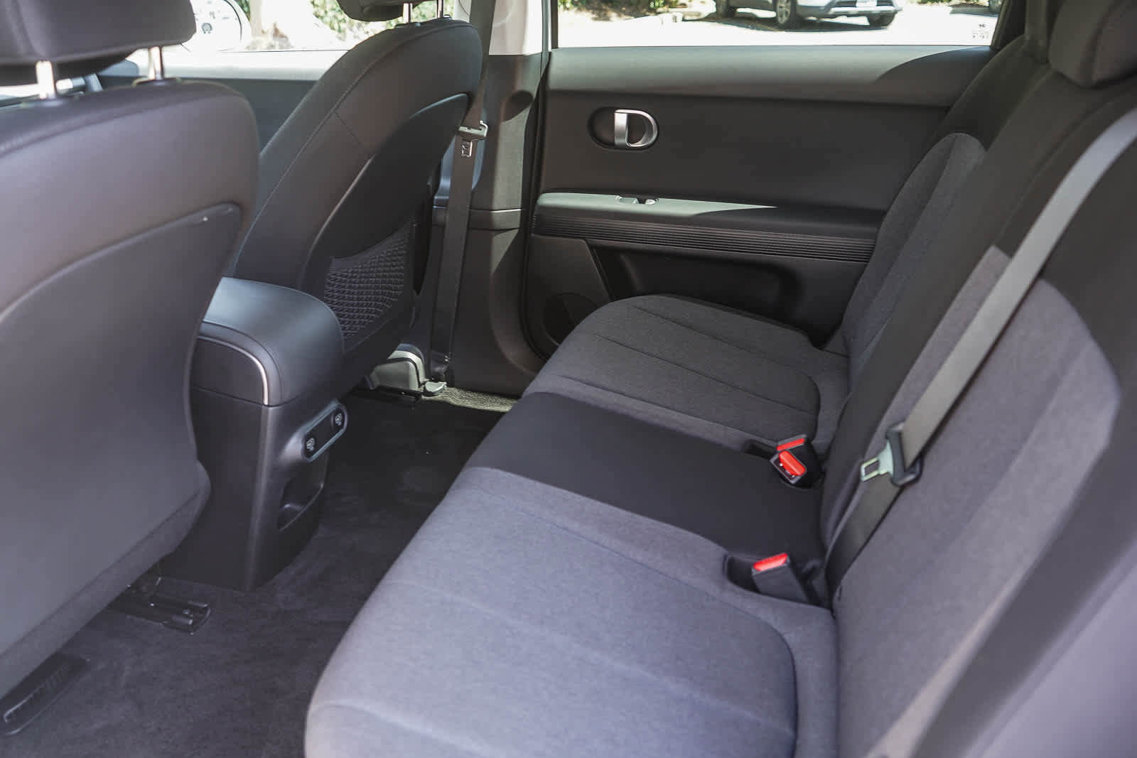 Used 2024 Hyundai Ioniq 5 SEL RWD image 17