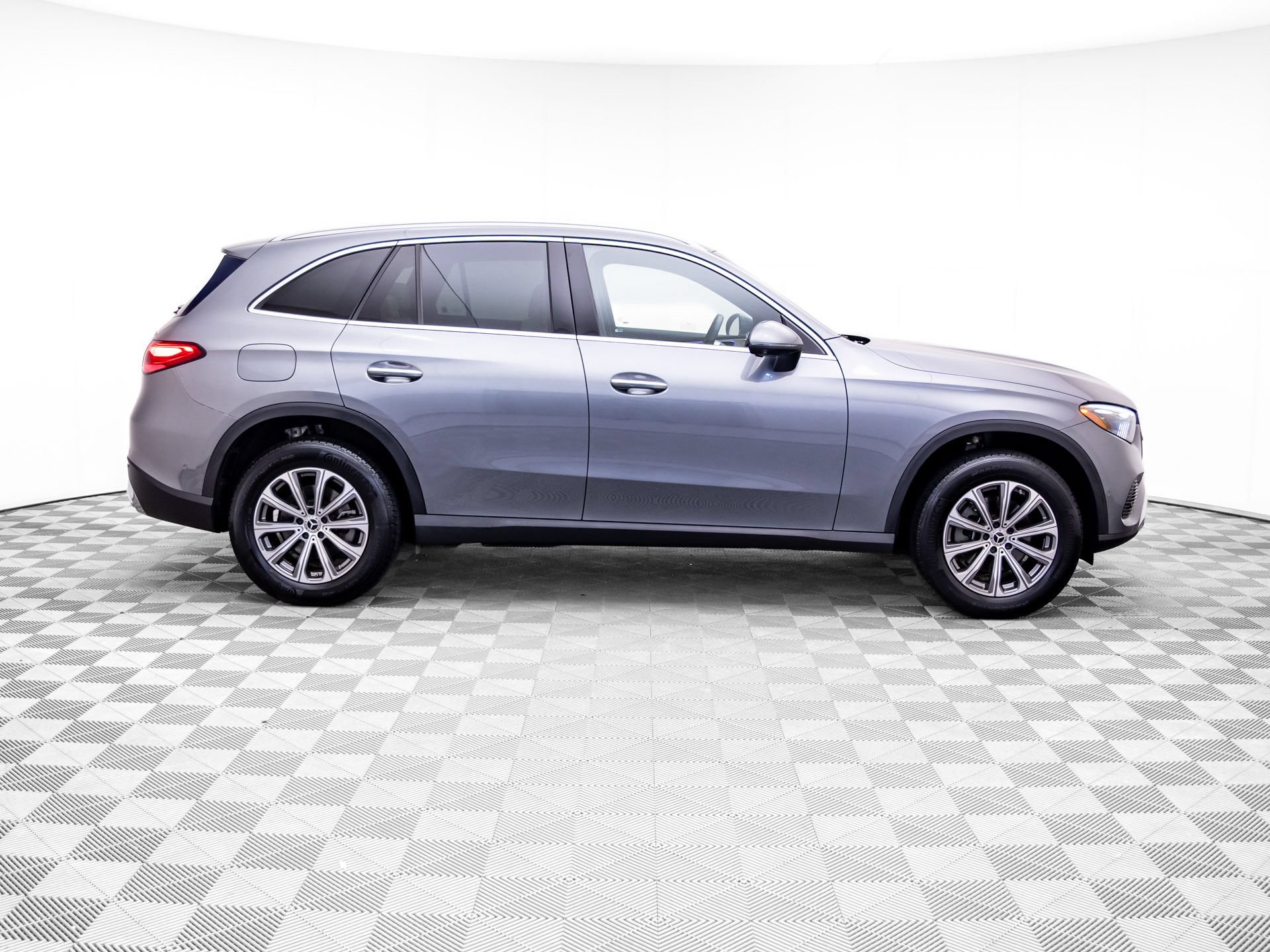 Certified 2023 Mercedes-Benz GLC 300 4MATIC image 6