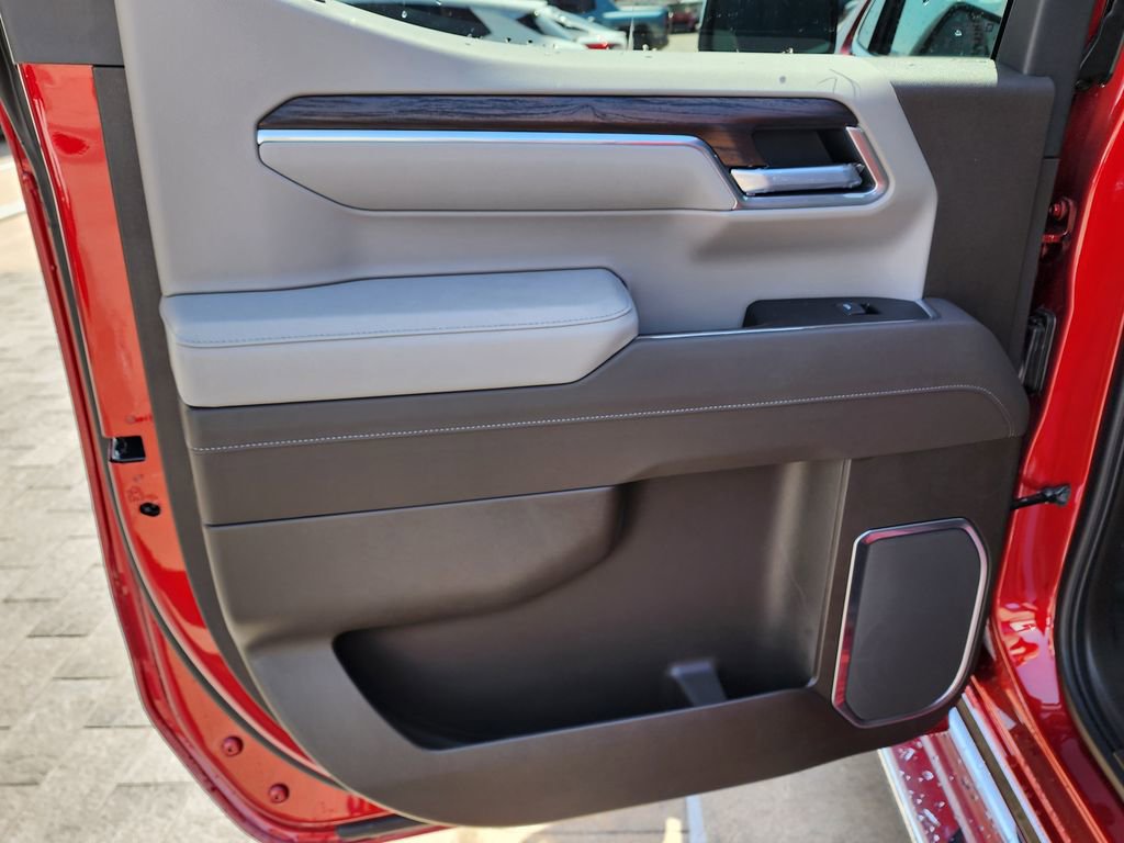 New 2026 GMC Sierra 1500 SLT image 42