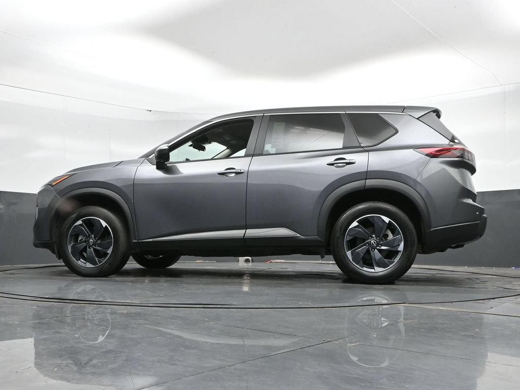 Used 2025 Nissan Rogue SV AWD/4WD image 46