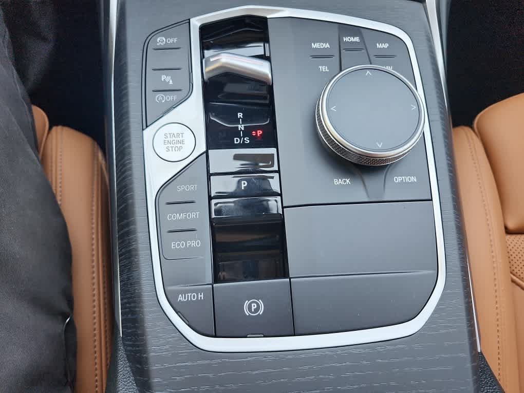 New 2026 BMW 330i xDrive Sedan AWD/4WD image 18
