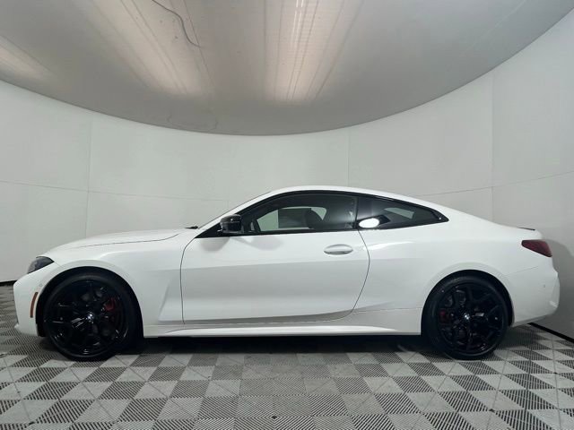 New 2026 BMW 430i xDrive Coupe w/ M Sport Package AWD/4WD image 4