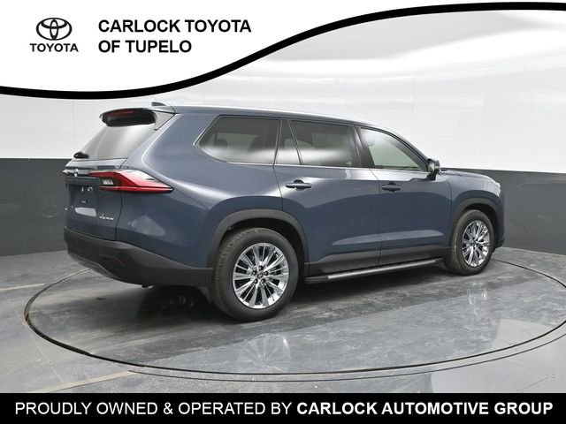 Used 2025 Toyota Grand Highlander AWD image 3