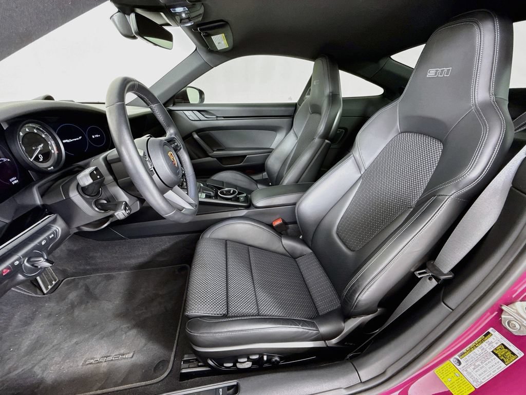 Certified 2023 Porsche 911 Carrera T RWD image 5