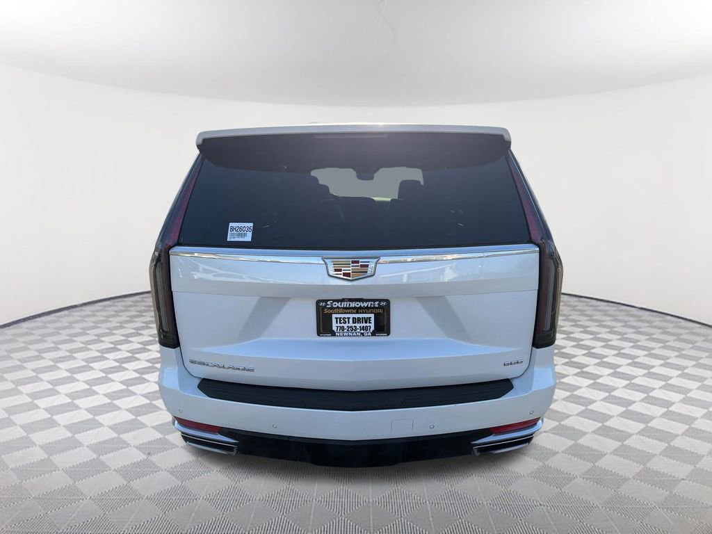 Used 2023 Cadillac Escalade Premium Luxury RWD image 6