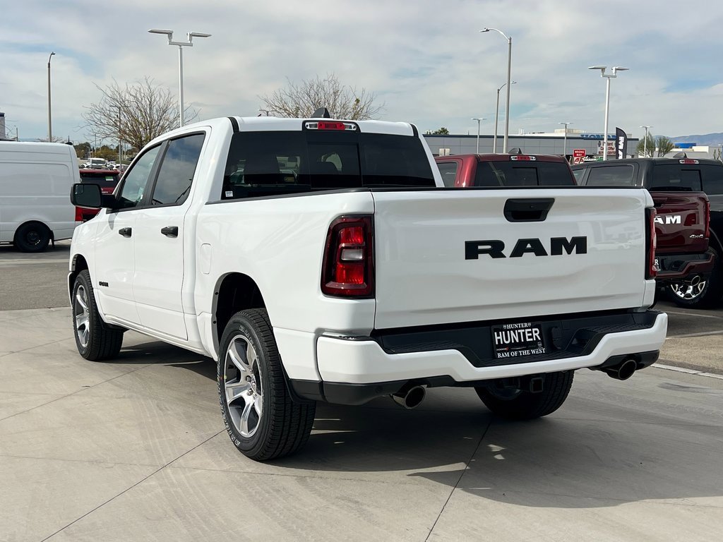 New 2026 RAM 1500 Express image 4
