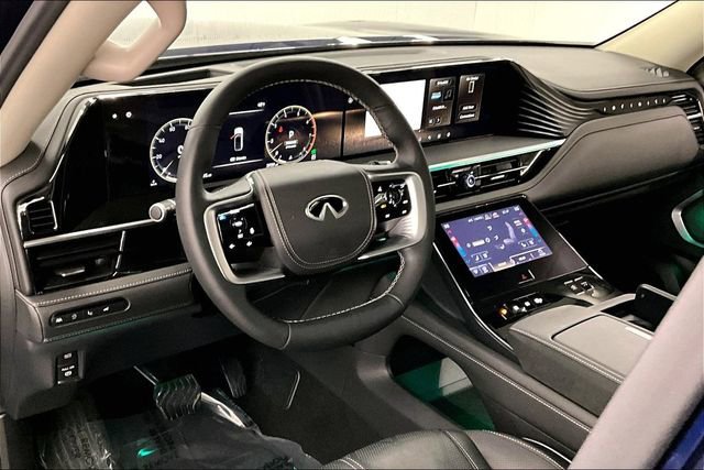 Used 2025 INFINITI QX80 Sensory image 16