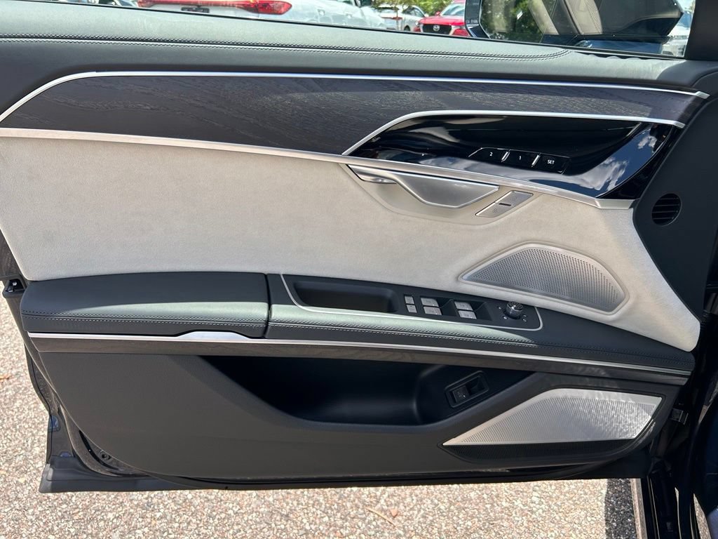 New 2026 Audi A8 L 3.0T AWD/4WD image 19