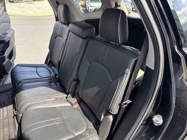 Used 2023 Honda Pilot Elite image 12