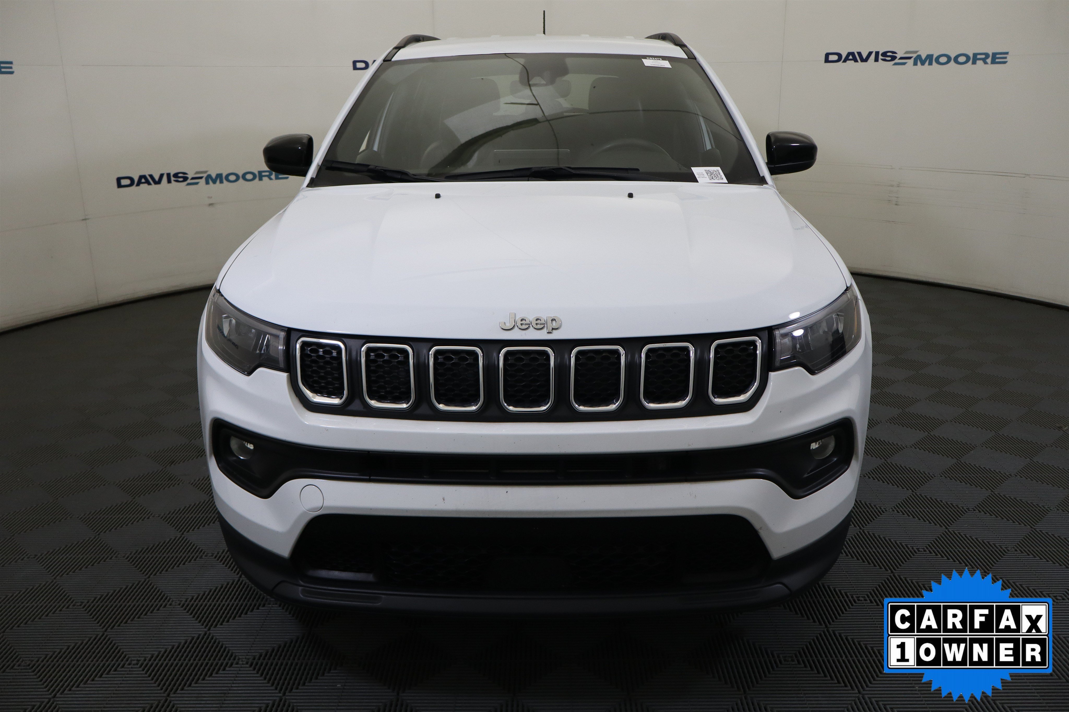 Used 2024 Jeep Compass Latitude AWD/4WD image 13