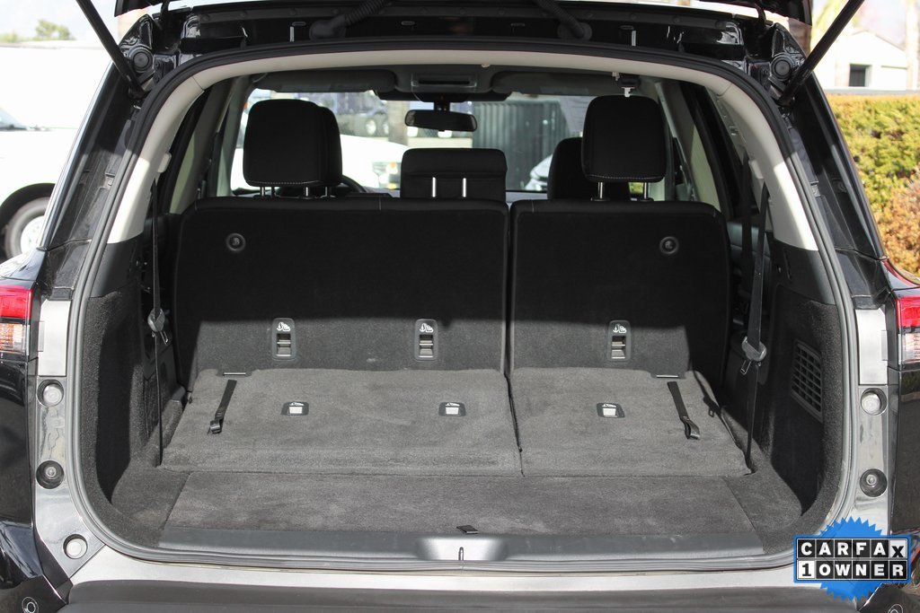 Used 2024 Nissan Pathfinder S image 9