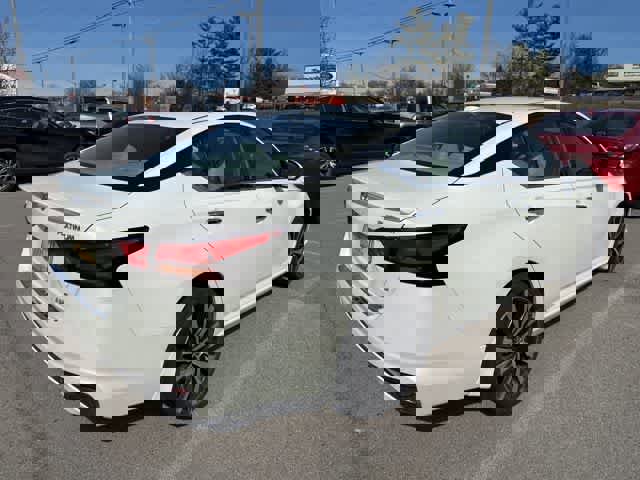 Used 2019 Nissan Altima 2.5 Platinum image 3